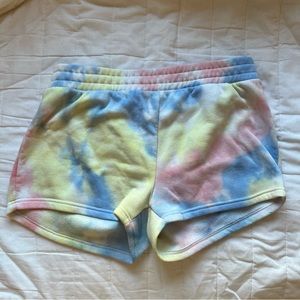Orange kiss Shorts tie dye